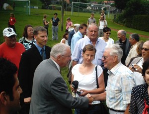 Blocher in Urnäsch AR am 01.08.2008 nach seiner Rede