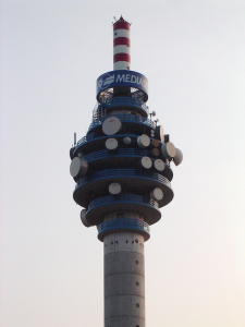 Medienturm_Medienvielfalt_Fernsehen_g_Mediaset Bild Medienvielfalt: Meinungsvielfalt.ch