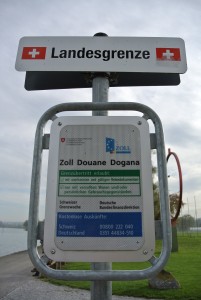 Der Schweizer Zoll warnt vor Betrugs-Nachrichten. (Symbolbild)