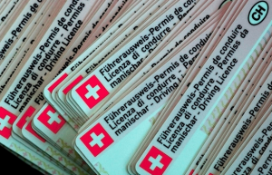 Ausweisentzüge nahmen 2015 leicht zu. 