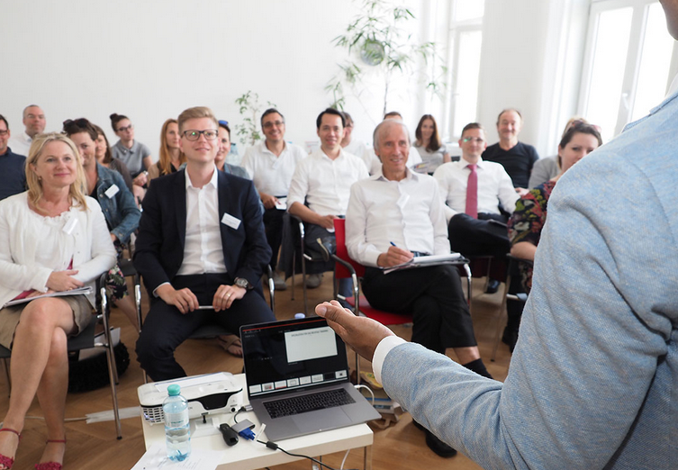 Bildausriß-Quelle: <a href='https://www.hps-training.com/de/'>HPS Training</a>