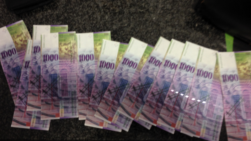 PostFinance: Aufhebung des Hypothekar- und Kreditverbots? +++ Teilprivatisierung der Staatsbank?