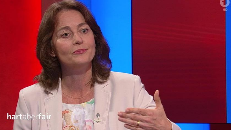 EU-Vizepräsidentin: „Strom zu teuer? Einfach weniger Energie verbrauchen!“