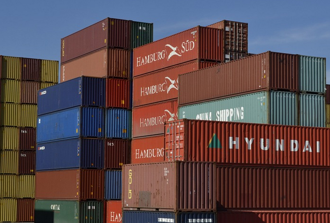 Freier Welthandel des international vernetzten Binnenlandes: Schweiz hebt per 1.1.2022 Industriezölle auf