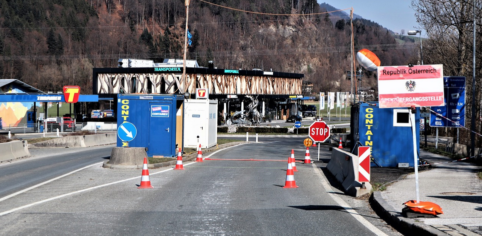 Bundesamt für Zoll und Grenzsicherheit übernimmt den Erlass von Wegweisungsverfügungen im Kanton St. Gallen