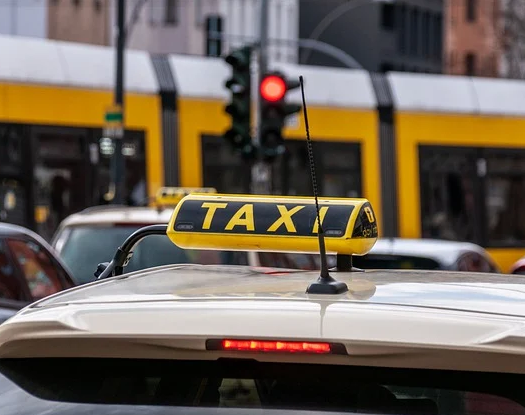 Moderne Regeln für den berufsmäßigen Personentransport