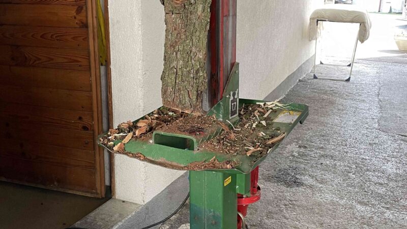 Arbeitsunfall mit Spaltmaschine