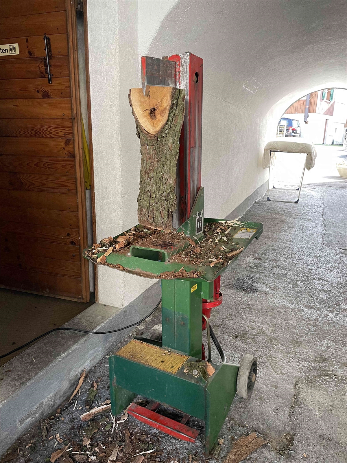 Arbeitsunfall mit Spaltmaschine