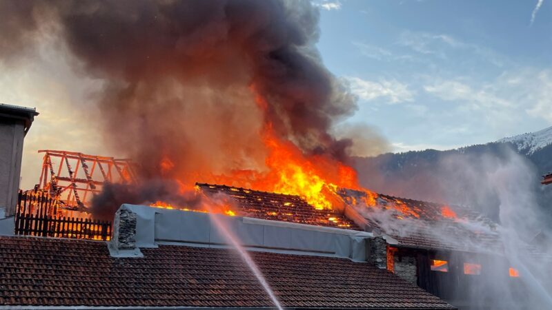 Ems: Großer Sachschaden nach Brand