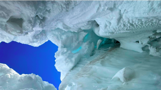 3 Schneebrettler stürzen oberhalb von Zermatt unabhängig voneinander in die gleiche Gletscherspalte