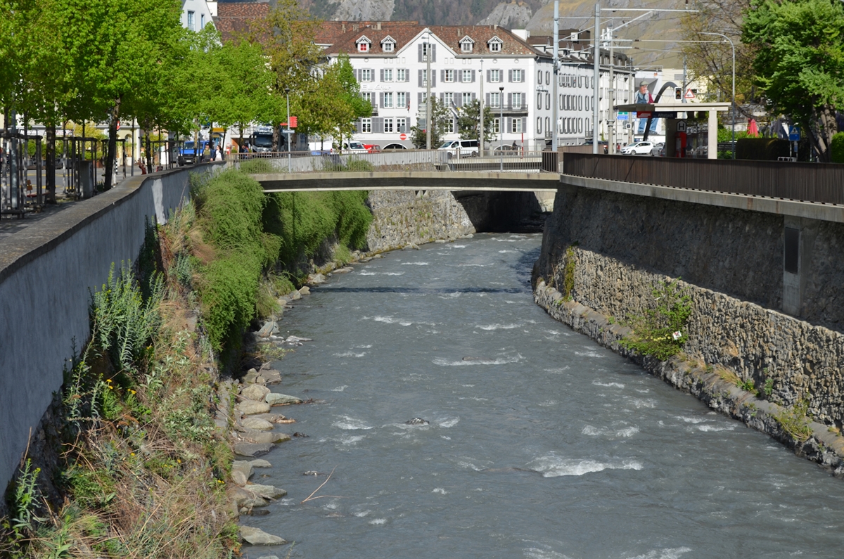 Chur: Frau (36) nach Sturz in Plessur verstorben