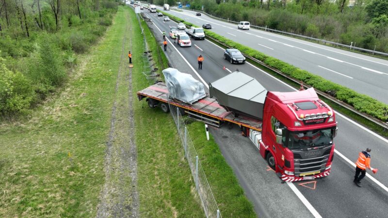 Zizers: Polnisches Sattelmotorfahrzeug auf Autobahn verunfallt