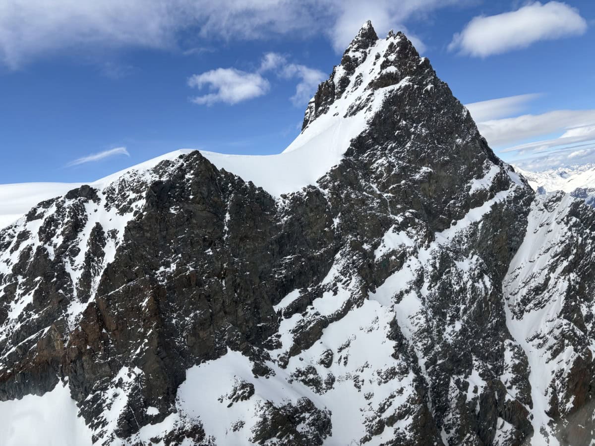 Air Zermatt zum tragischem Bergunfall am Rimpfischhorn mit 5 Todesopfern