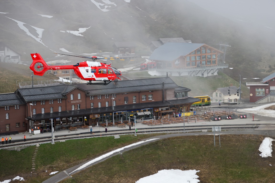 Rega rettet zwei Bergsteiger aus Eigernordwand
