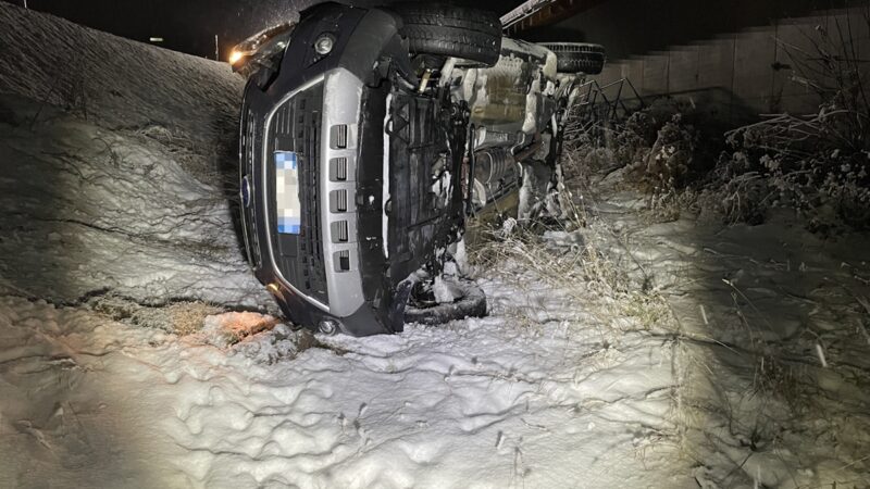 Unfallflucht: Alkoholisierter Autolenker verursacht Unfälle in Valchava und St. Moritz