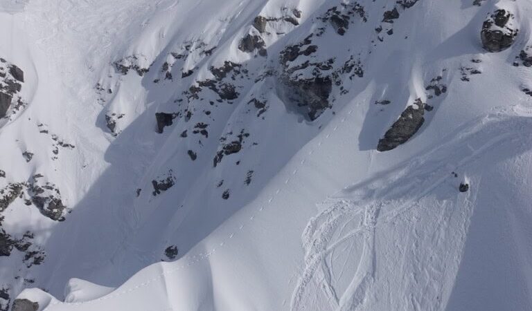Tödliche Lawine in Verbier, junger Mann (22) verliert außerhalb der Piste sein Leben