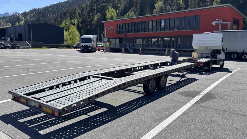 Cazis: Leichten Autotransporter stillgelegt – Erhebliche technische Mängel