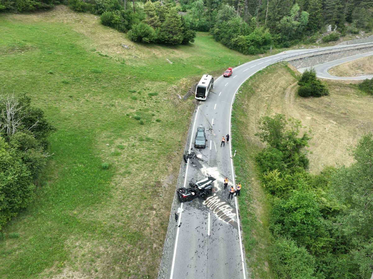 Unfall in Laax: Heftige Kollisionen