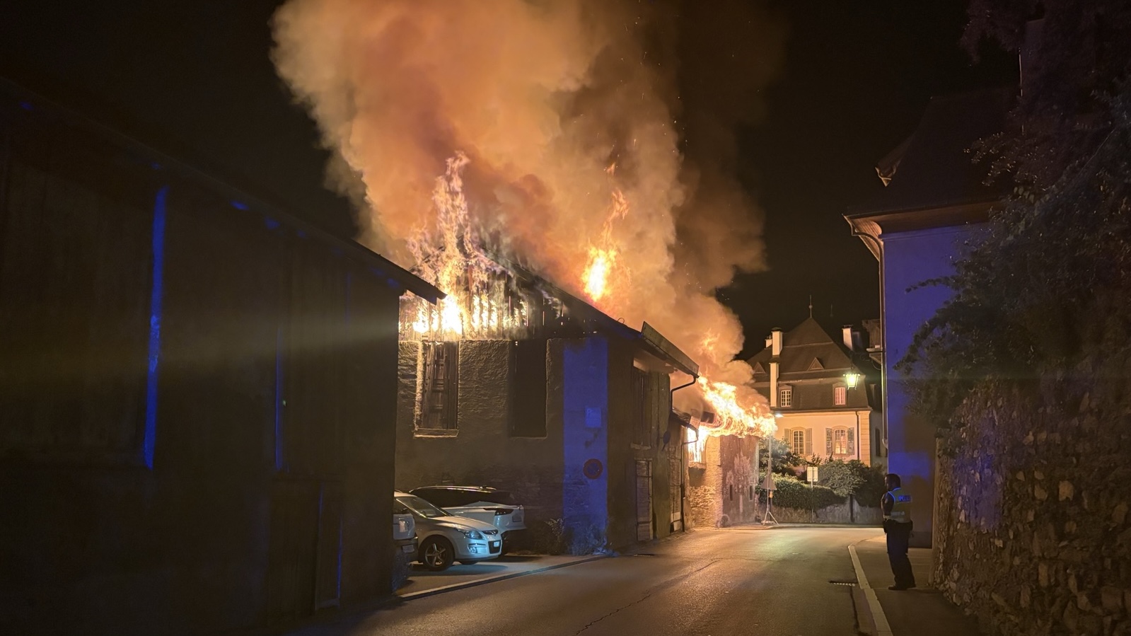 Brand in Siders Wer waren die 2 jungen Männer, die davonrannten?