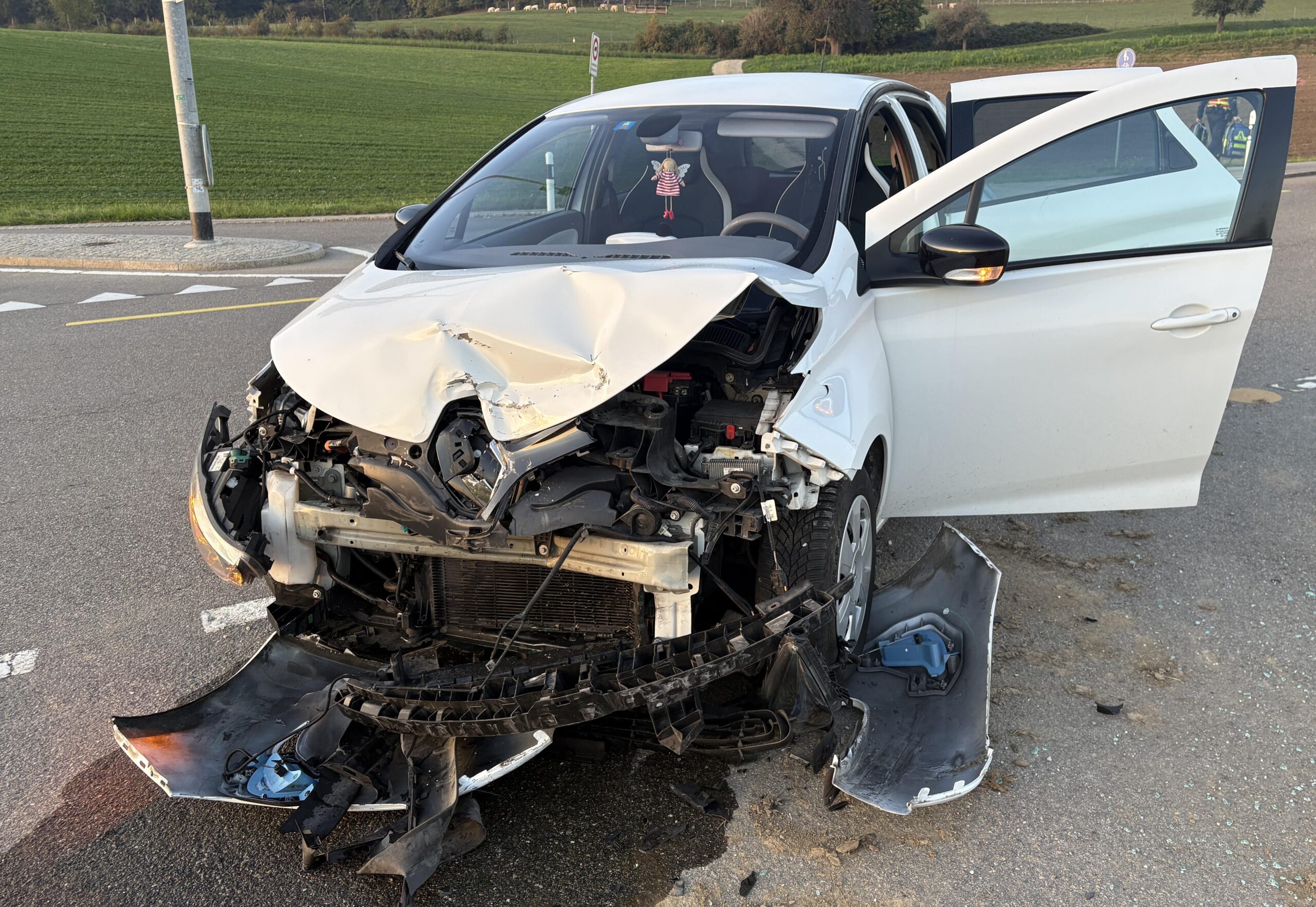 Kollision Herdern: Nach Verkehrsunfall geflüchtet