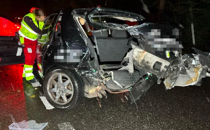Balsthal: Bei Überholvorgang mit entgegenkommendem Auto kollidiert