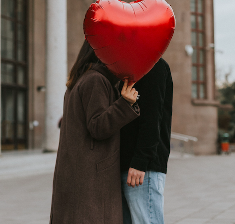 In eigener Wohnung bestohlen statt große Liebe +++ Frau rumänischer Nationalität (24) nähert sich via Kontaktportal an